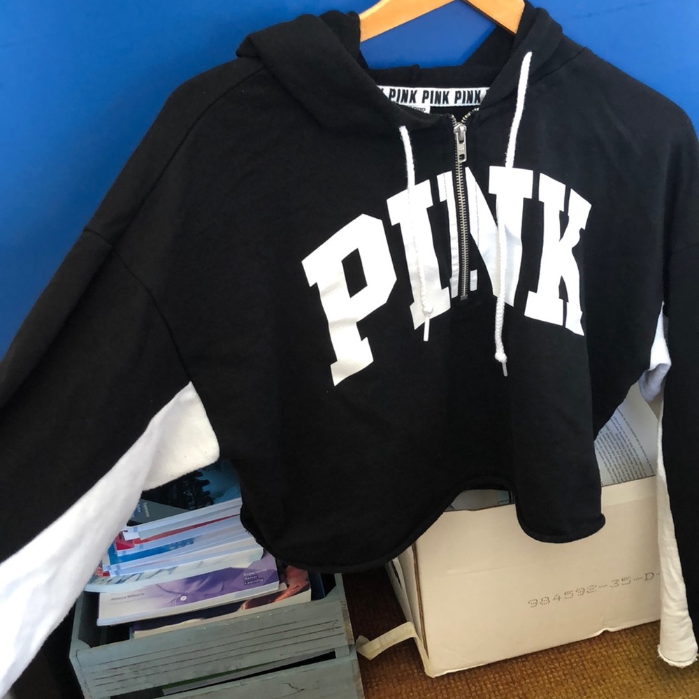 Victoria’s Secret PINK cropped sweatshirt